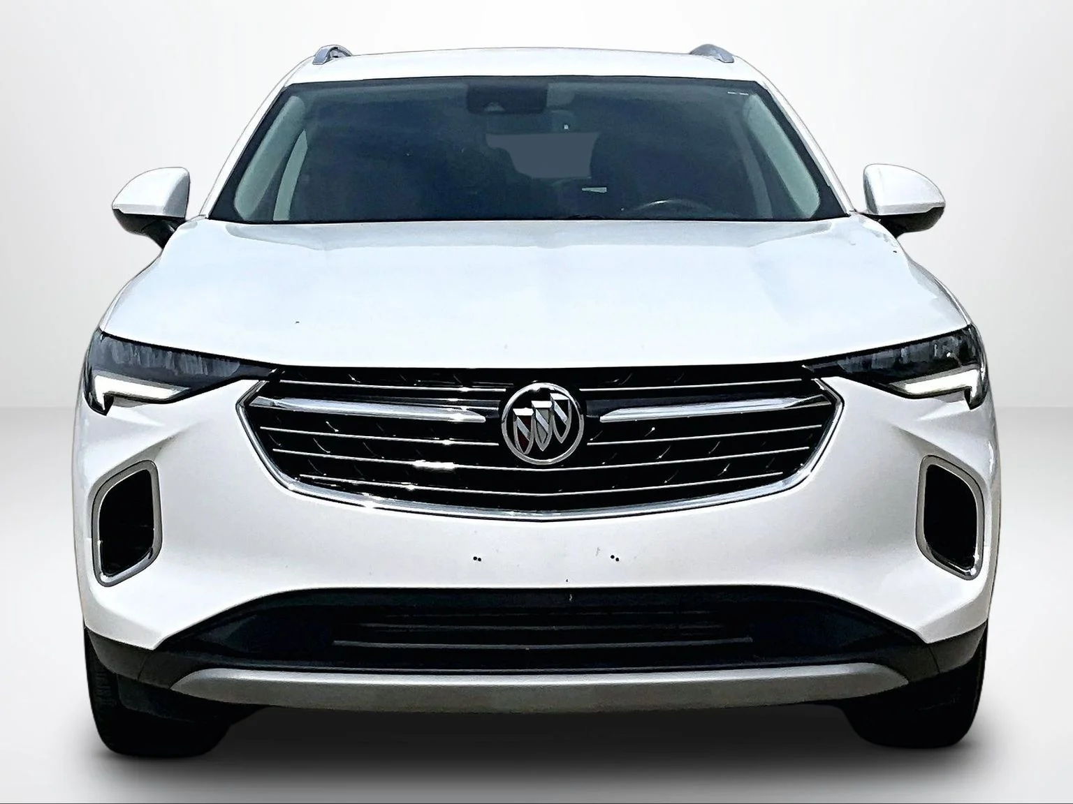Used 2023 White Buick Preferred image 4