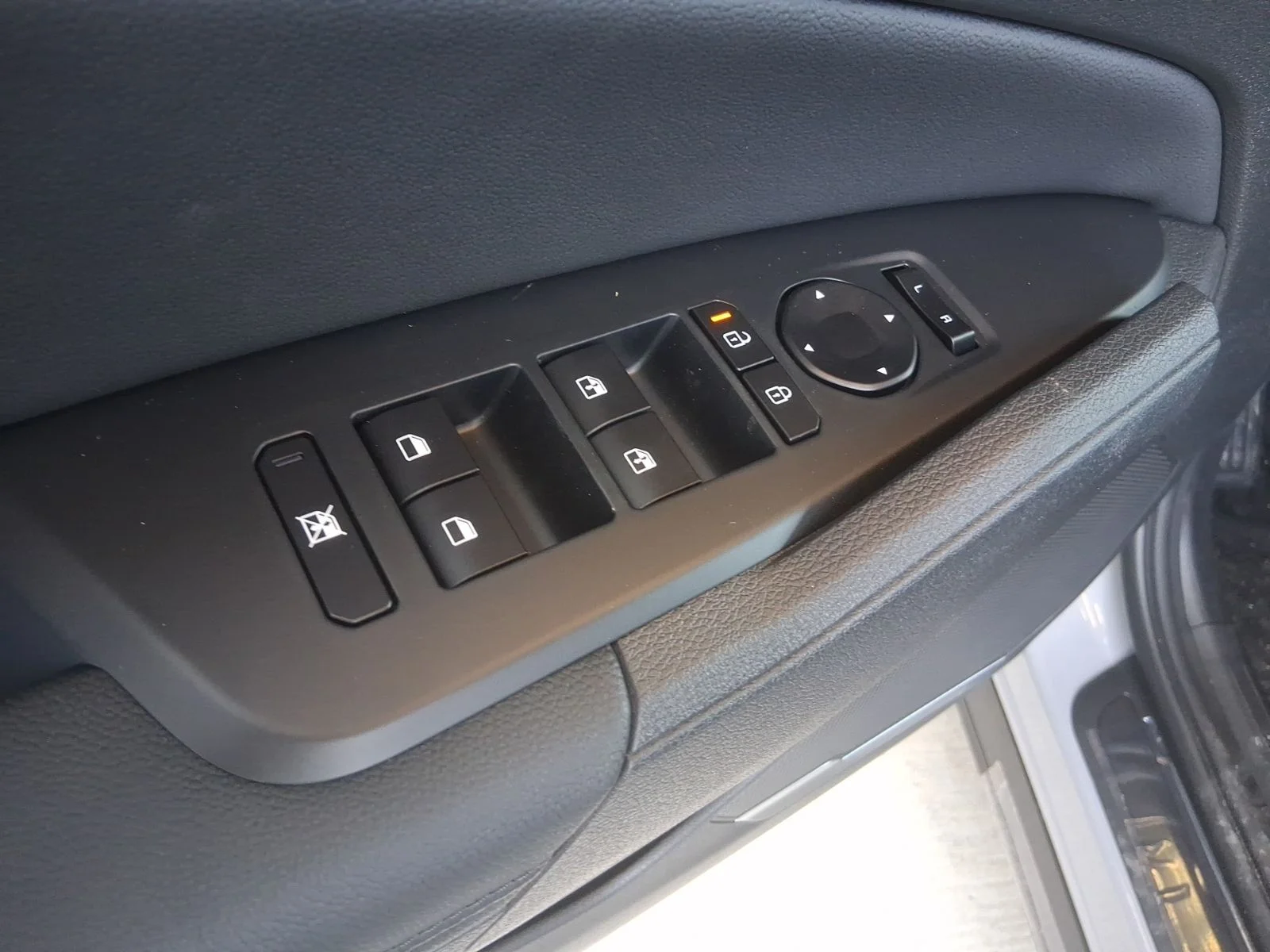 New 2026 Gray Kia EX image 20