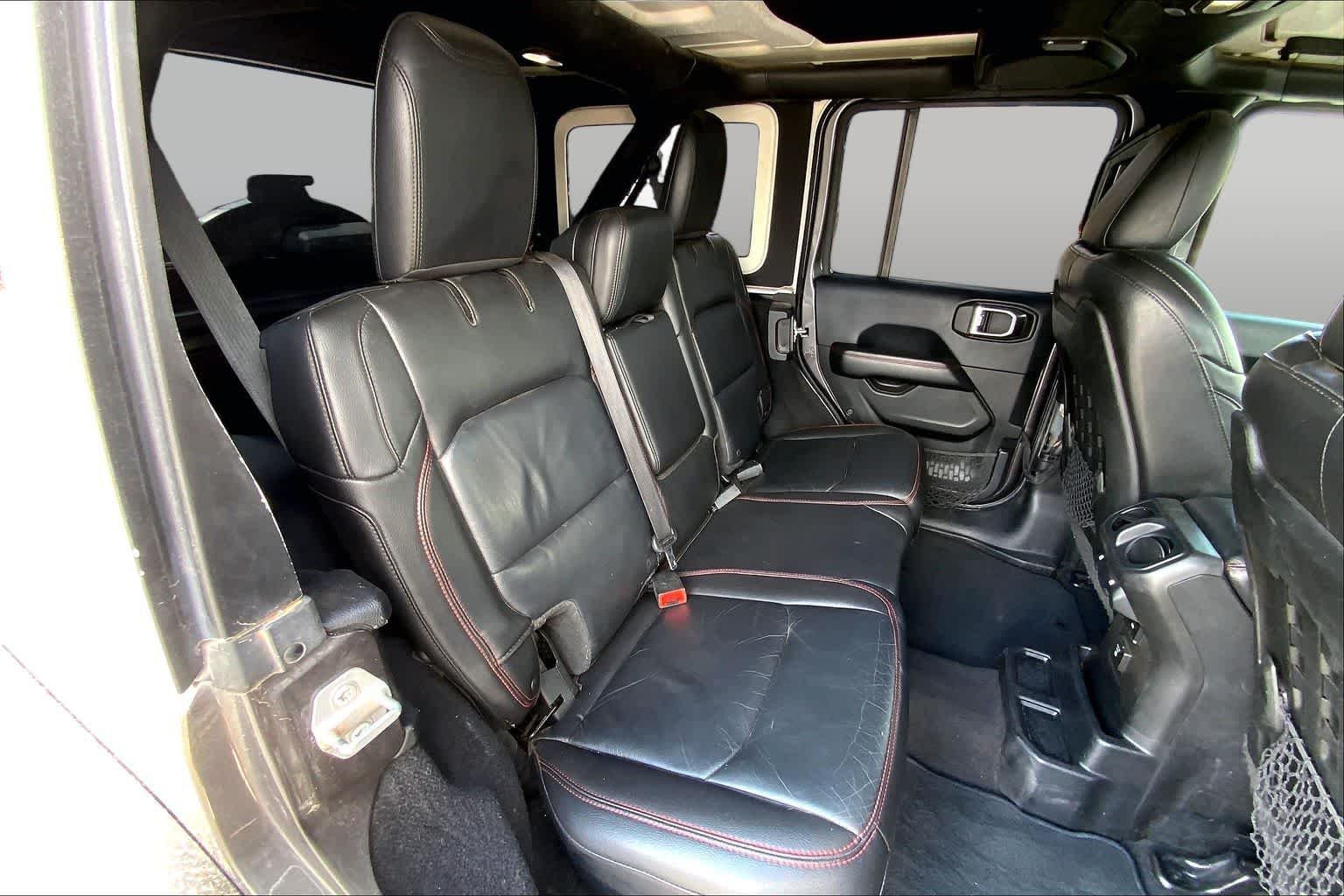 Used 2018 Granite Crystal Metallic Clearcoat Jeep Rubicon image 20