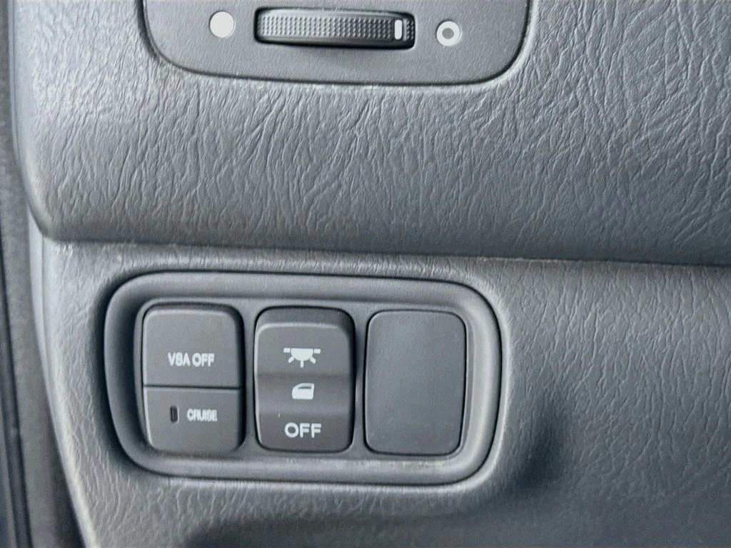 Used 2006 Gray Honda LX image 11