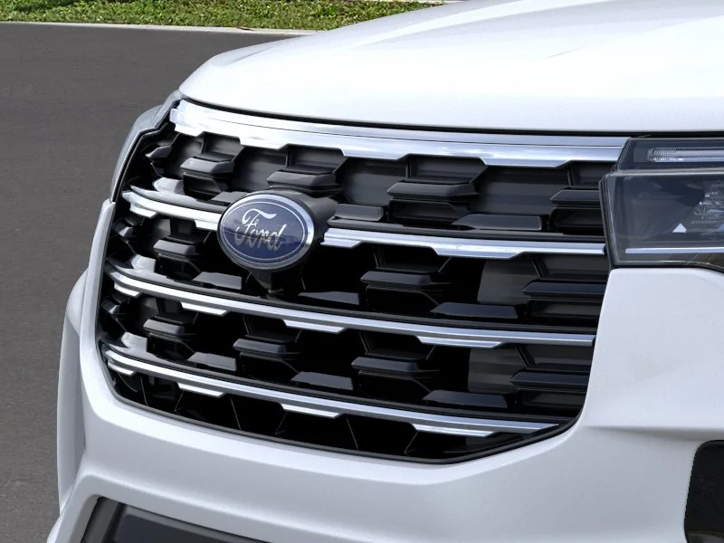 New 2026 Star White Metallic Tri-Coat Ford Active image 40