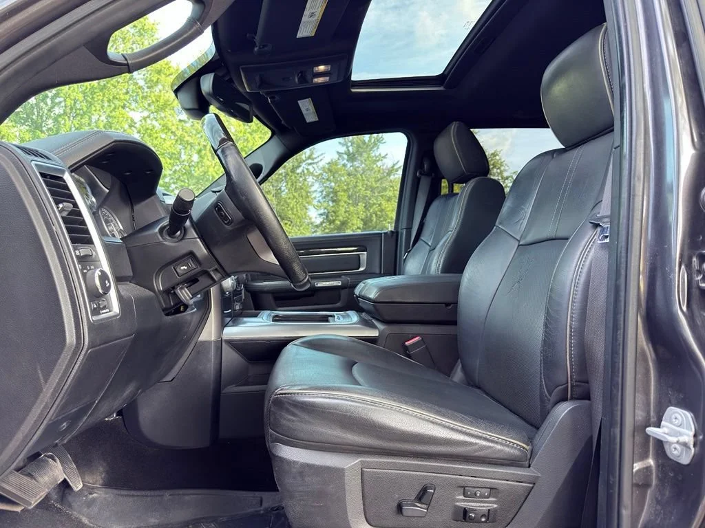 Used 2016 RAM Ram 1500 Pickup Laramie Limited with VIN 1C6RR6PT3GS170181 for sale in Wellington, OH