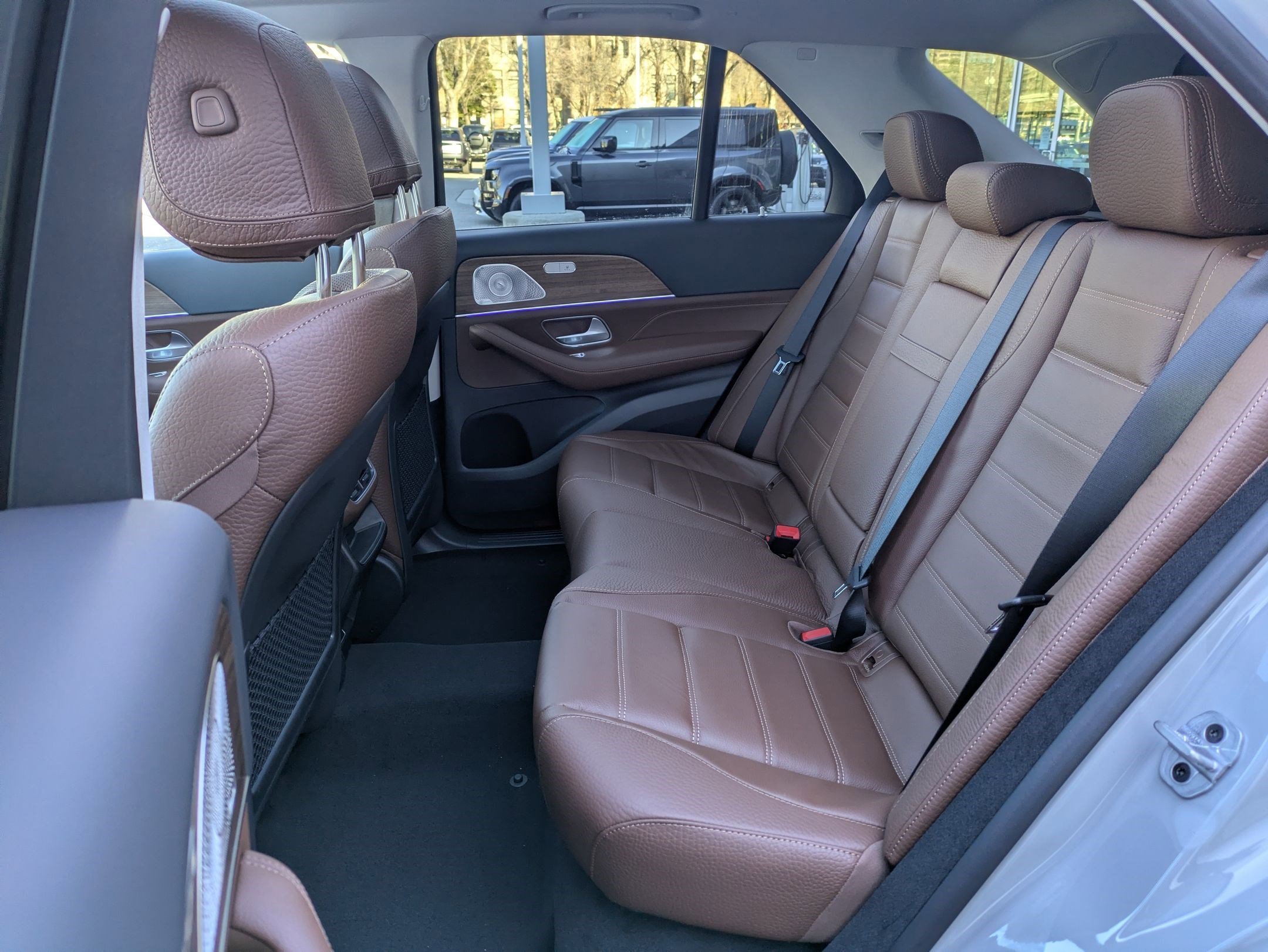 New 2026 MANUFAKTUR Alpine Grey Mercedes-Benz GLE 450 image 33