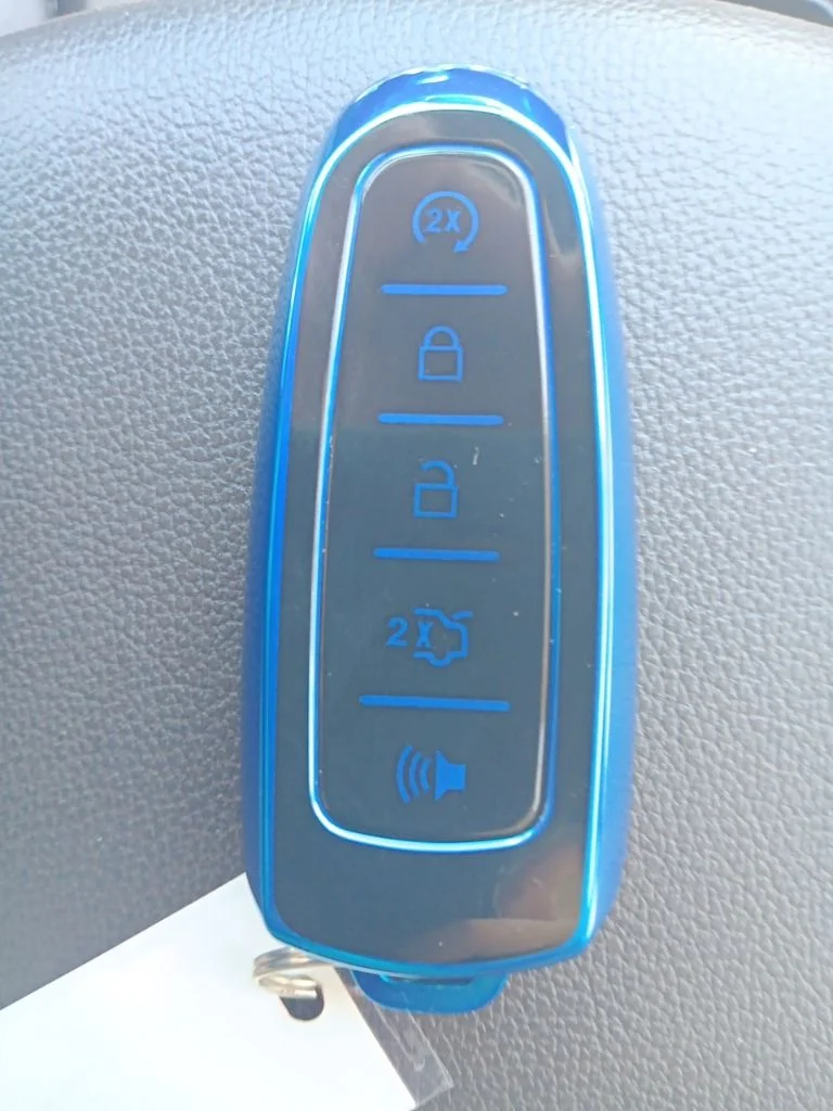 Used 2019 Ingot Silver Metallic Ford SE image 32