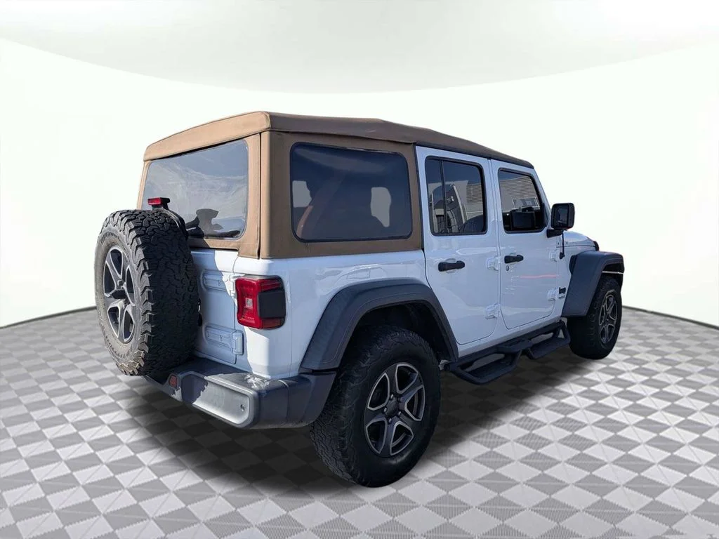 Used 2020 White Jeep Unlimited Sport image 3