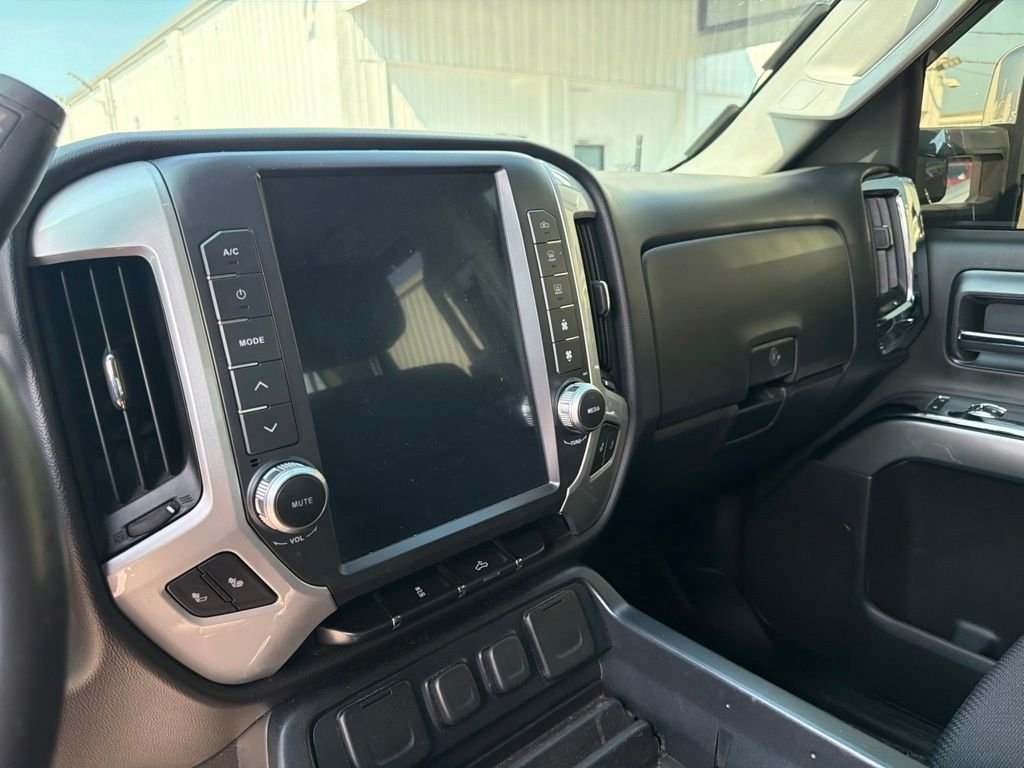 Used 2015 Orange Chevrolet LT image 21