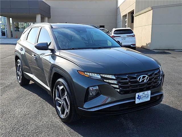 Certified Used 2023 Portofino Gray Hyundai SEL All-Wheel Drive image 5