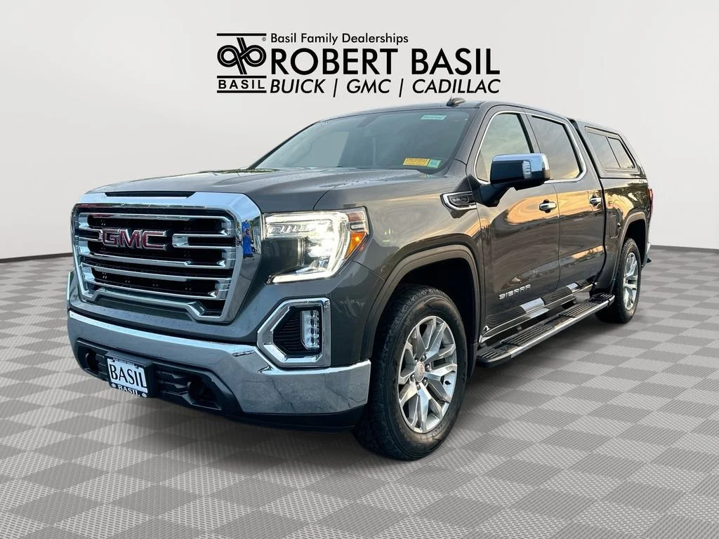 2019 GMC Sierra 4WD Crew Cab Short Box SLT's photo