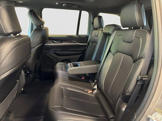New 2027 Gray Jeep Limited image 14