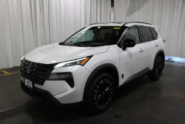 2026 Nissan Rogue Dark Armor - Photo 24