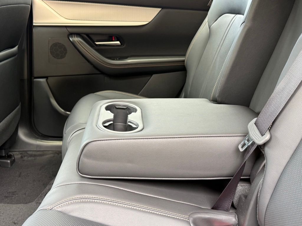 2026 Mazda CX-90 Premium Package - Photo 24
