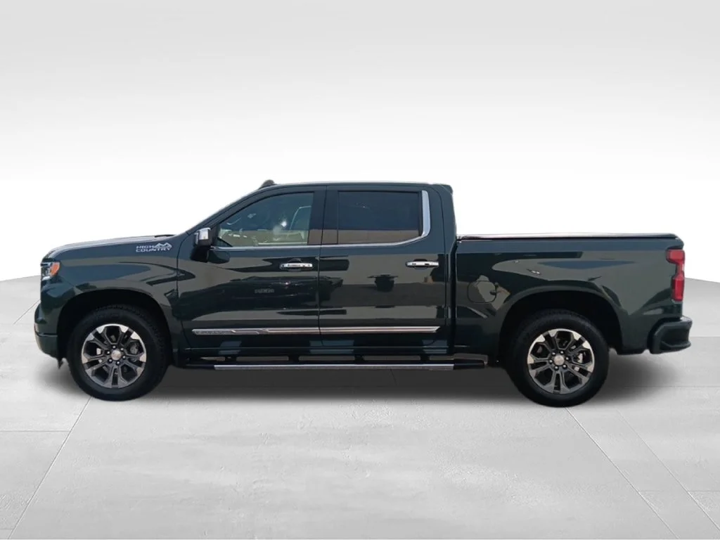 Used 2026 Cypress Gray Chevrolet High Country image 4