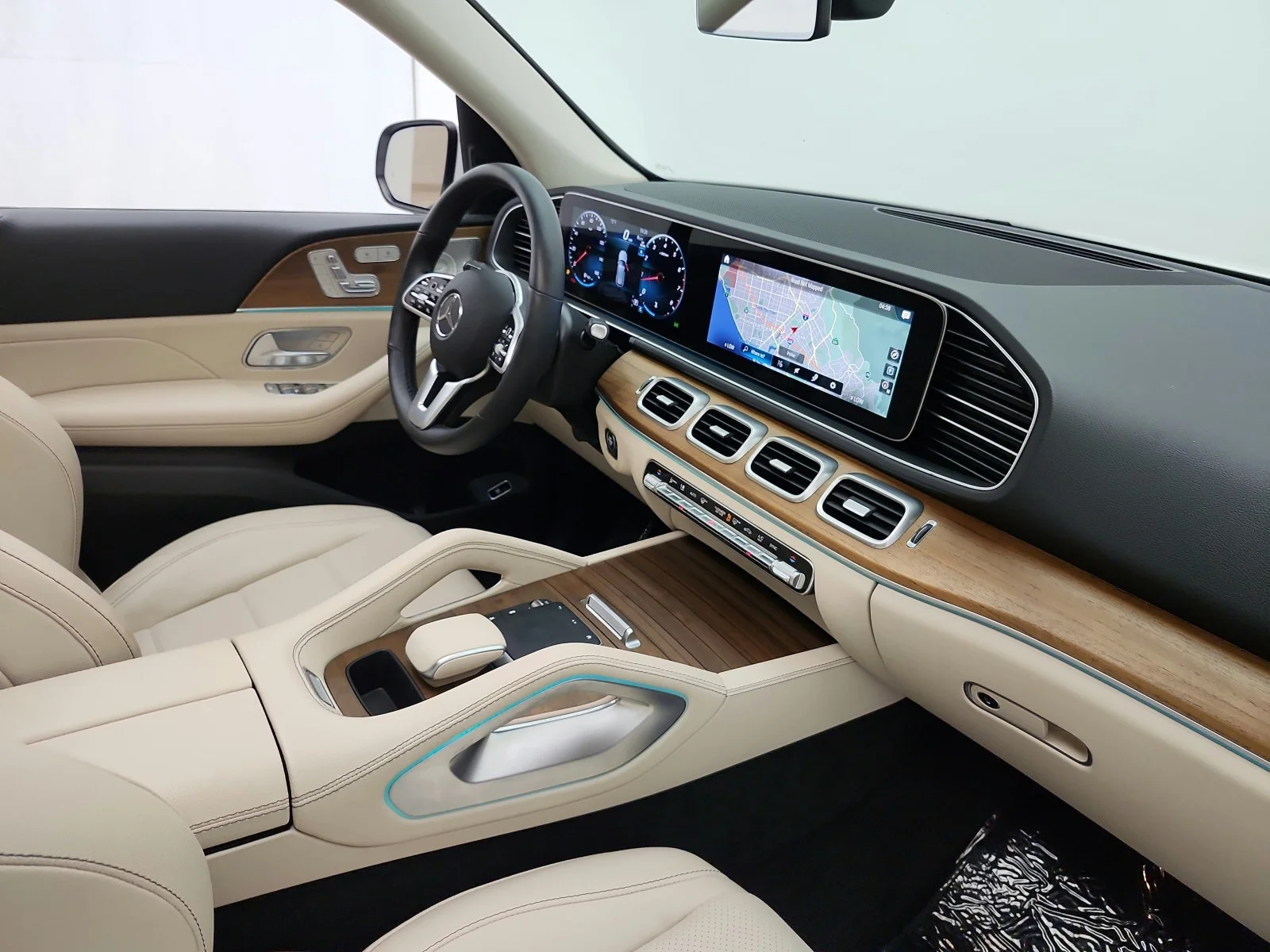 Certified Used 2023 Polar White Mercedes-Benz GLE 350 SUV image 18