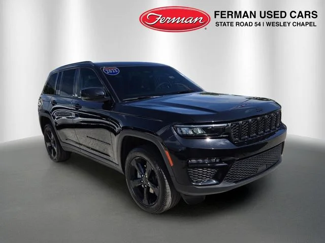 Certified Used 2025 Black Jeep Limited image 1