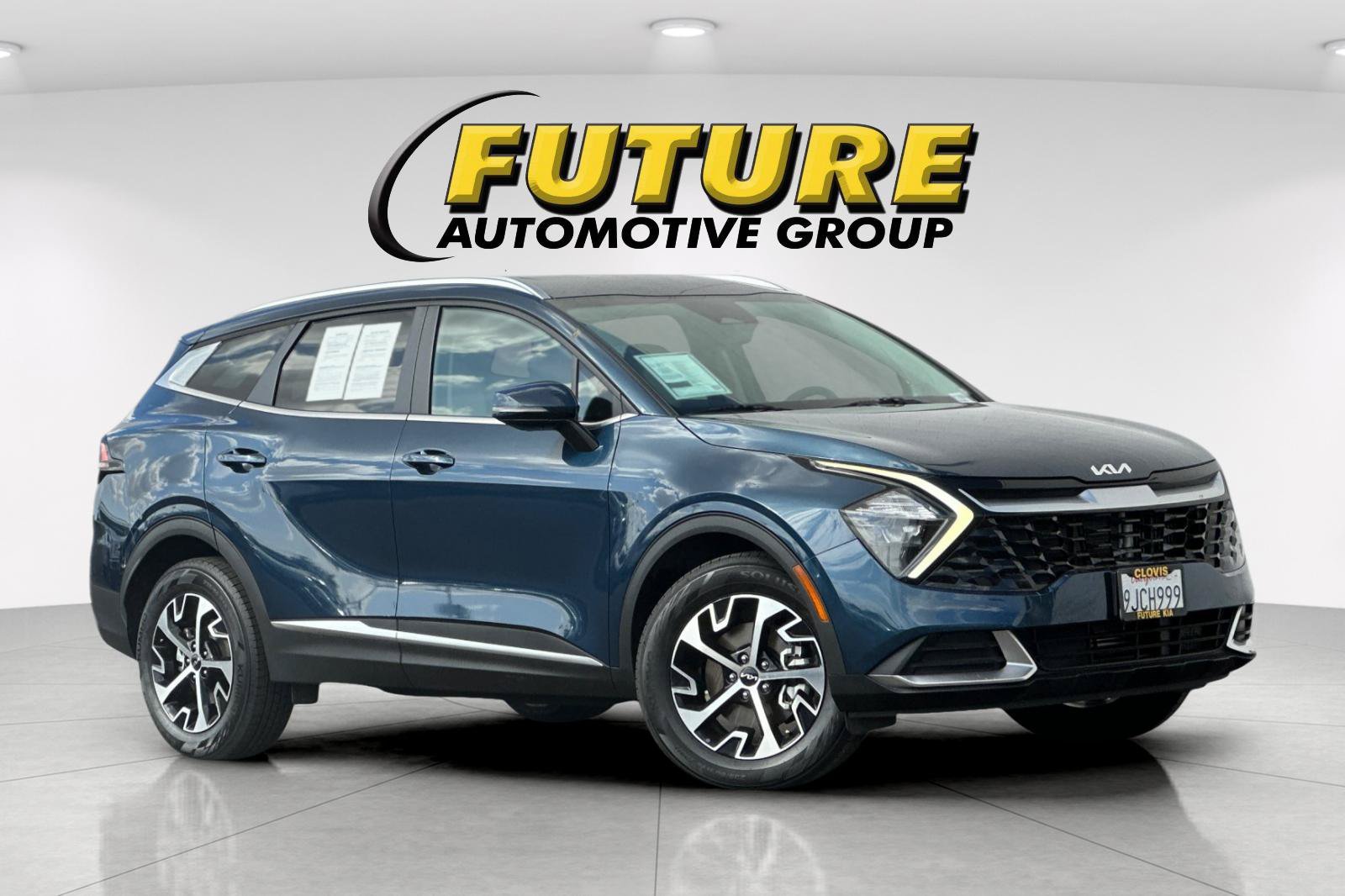 Used 2023 Blue Kia EX image 1