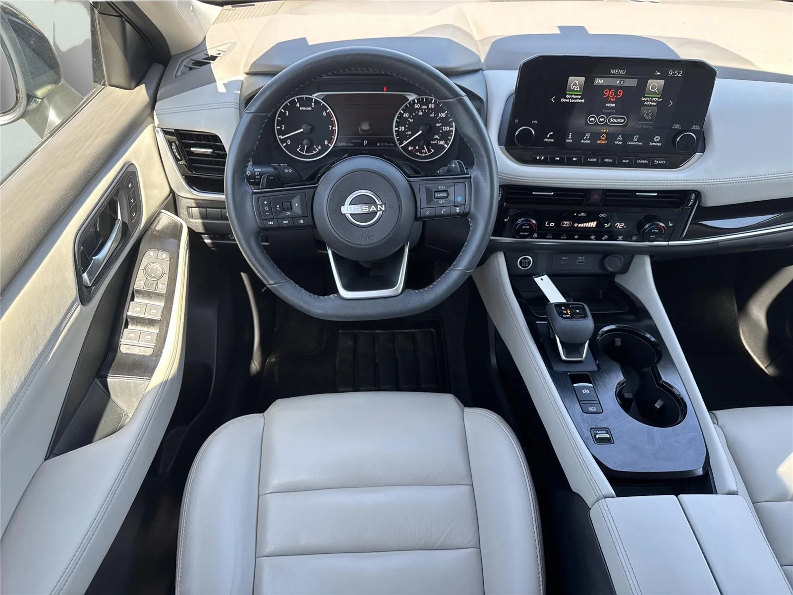 Used 2023 Super Black Nissan SL image 14