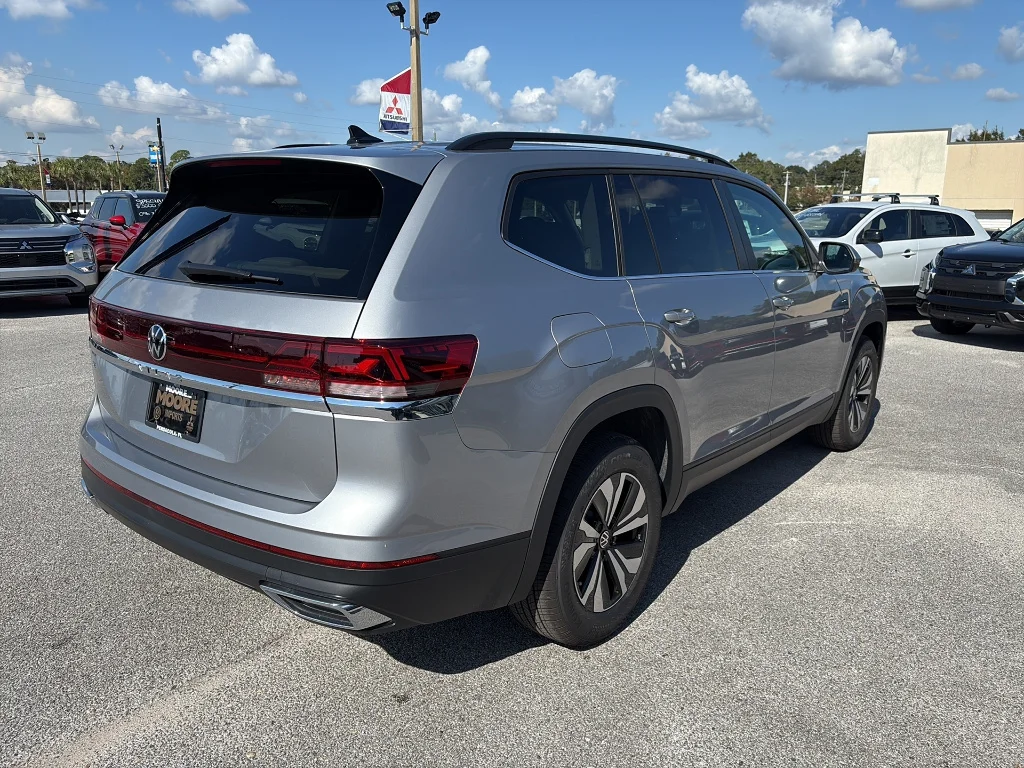 2026 Volkswagen Atlas SE - Photo 6