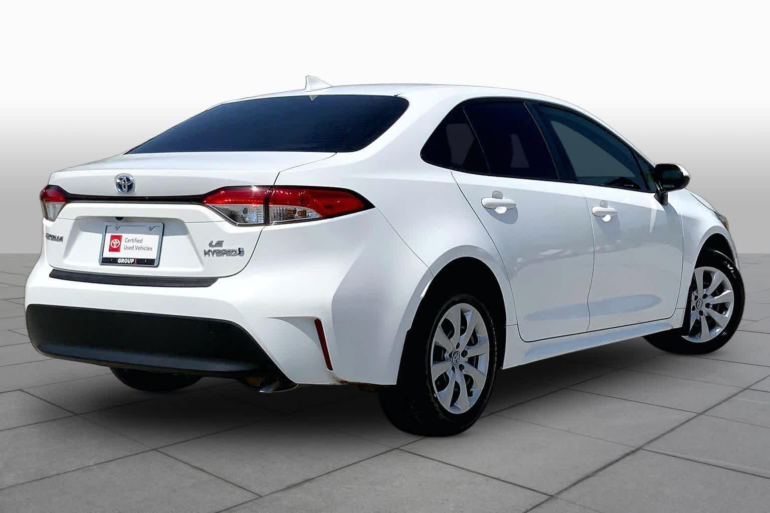 Used 2024 Ice Cap Toyota Hybrid LE image 13