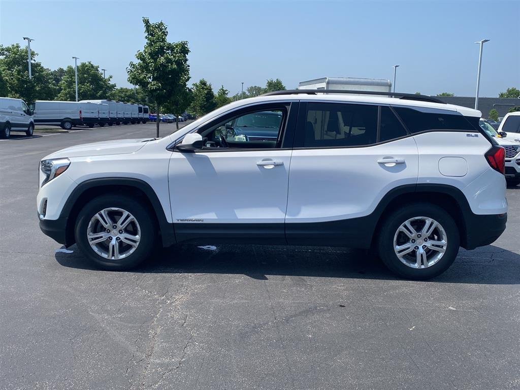 Used 2020 Summit White GMC SLE image 7