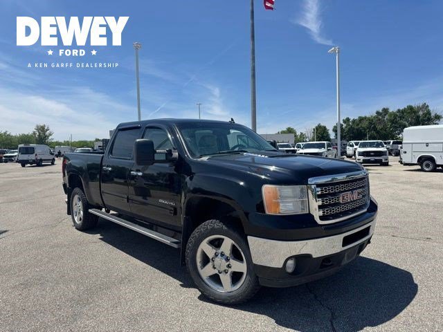 2013 GMC Sierra 4WD Crew Cab 6.5ft SLE's photo