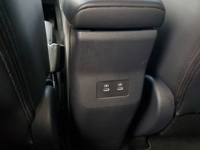 Used 2025 White Nissan SR image 14