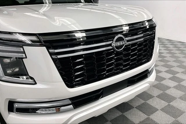 New 2026 Aspen White Tricoat Nissan SL image 15