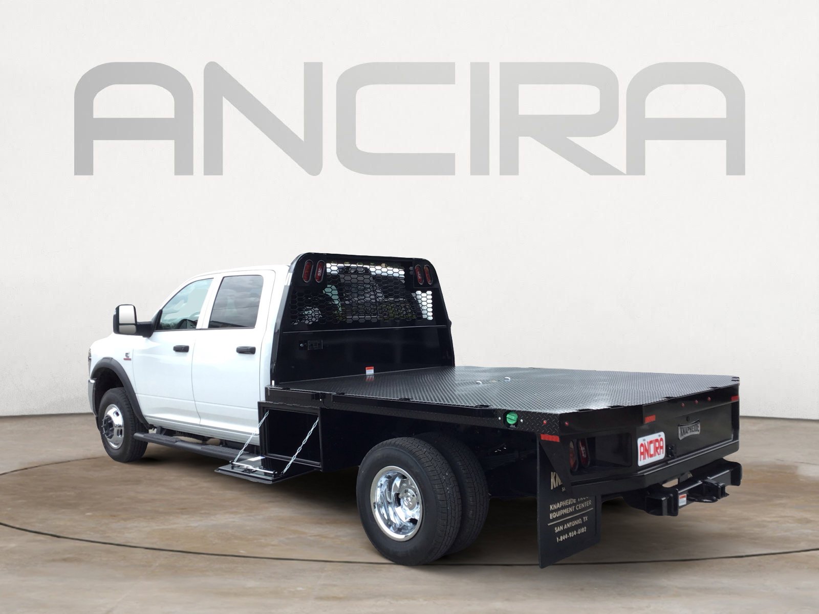 New 2026 Bright White Clearcoat RAM Tradesman image 8