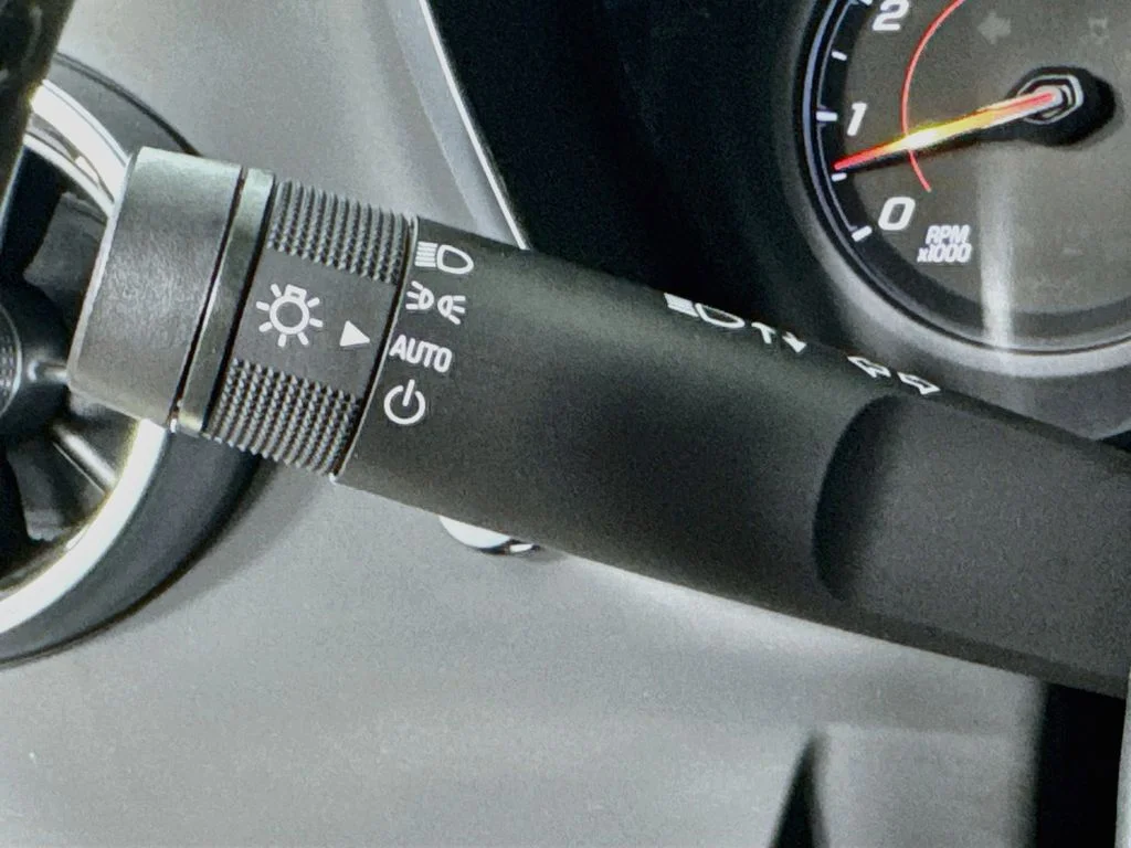 Used 2023 Summit White Chevrolet LT1 image 14