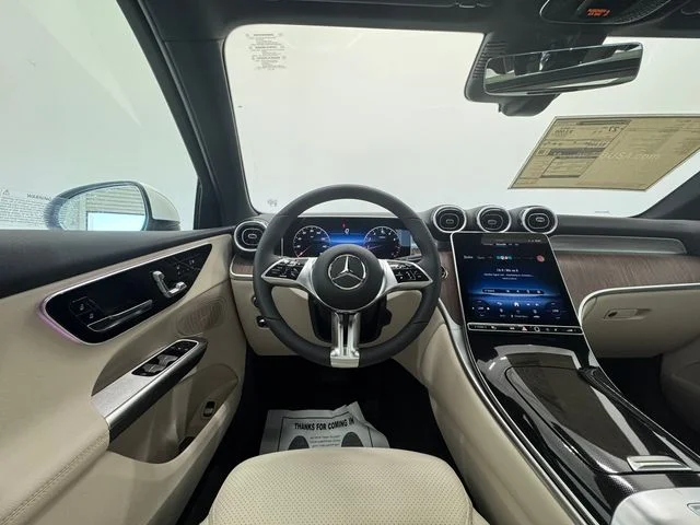 New 2026 Polar White Mercedes-Benz GLC 300 image 22