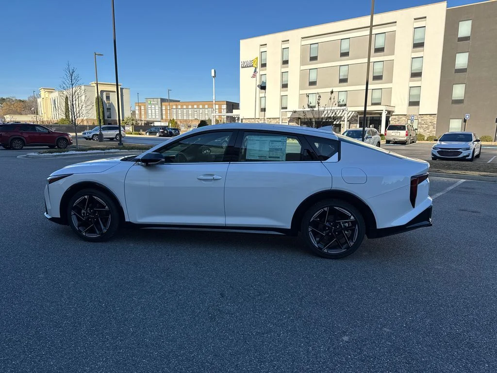 New 2025 White Kia GT-Line image 6