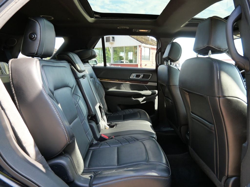 Certified Used 2017 Black Ford Platinum image 14