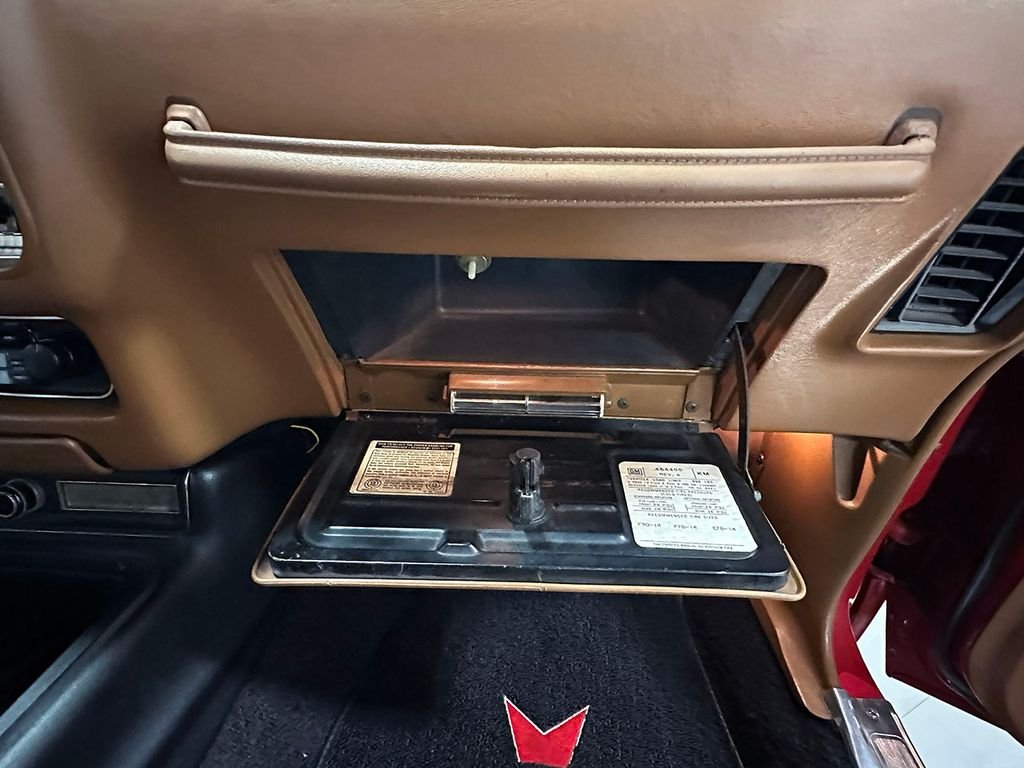 Used 1973  Pontiac  image 58