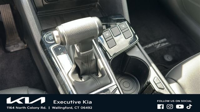 Used 2023 Black Kia X-Line image 18