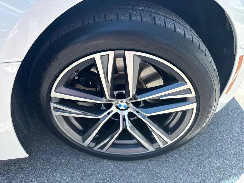 Used 2024 Mineral White Metallic BMW 430i xDrive image 9