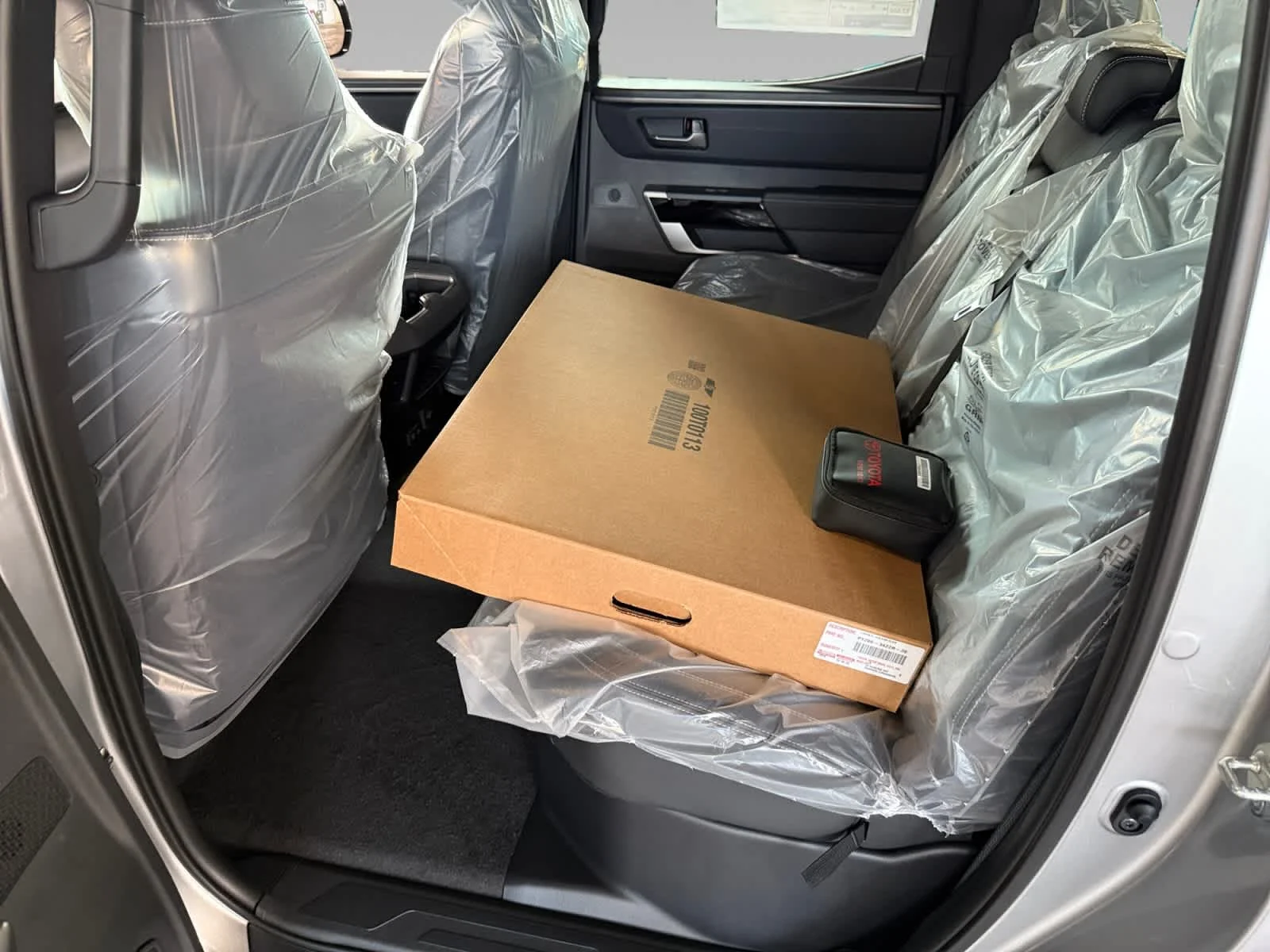 2026 Toyota Tundra Limited - Photo 22