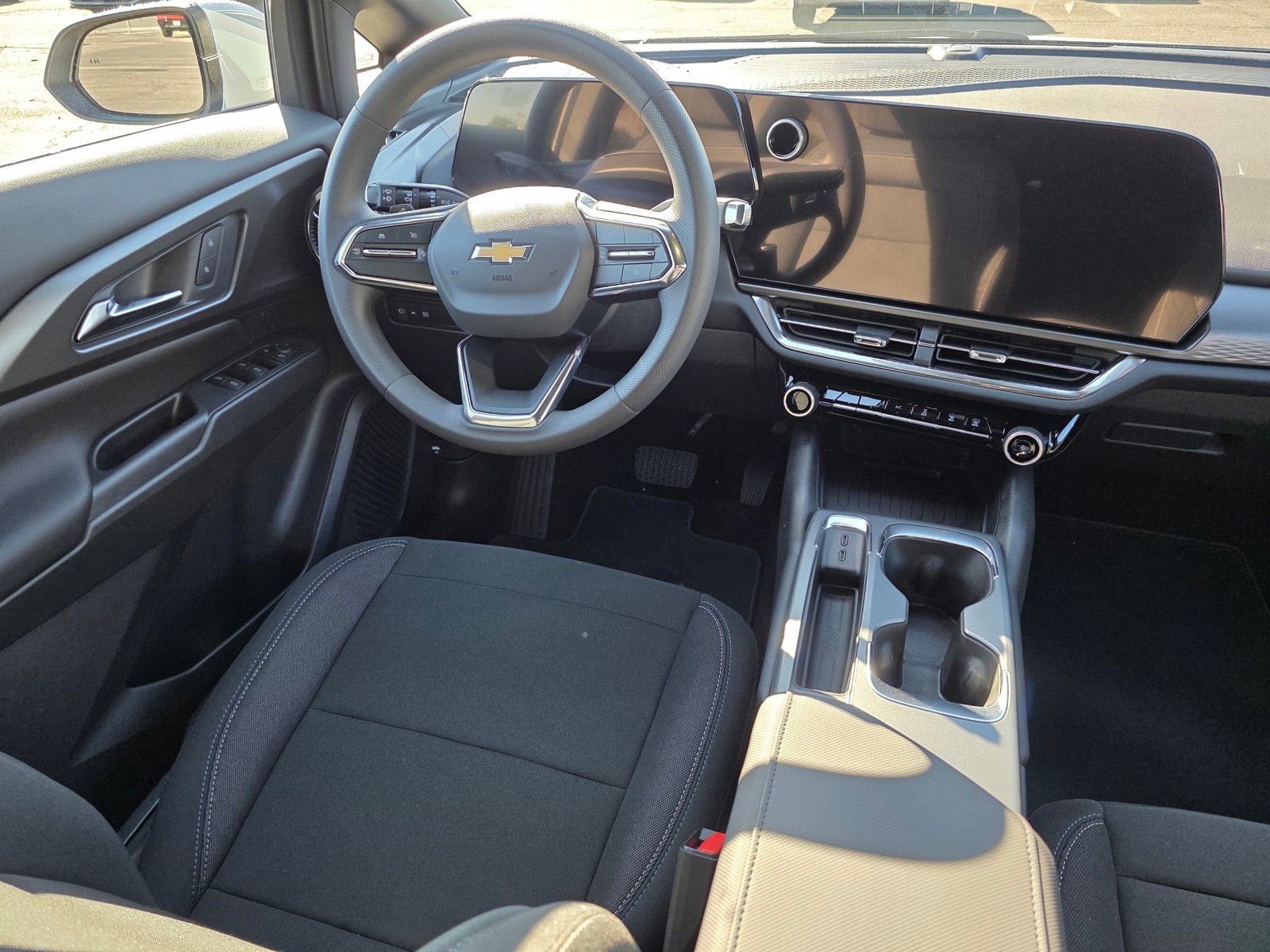New 2026 Summit White Chevrolet LT image 19