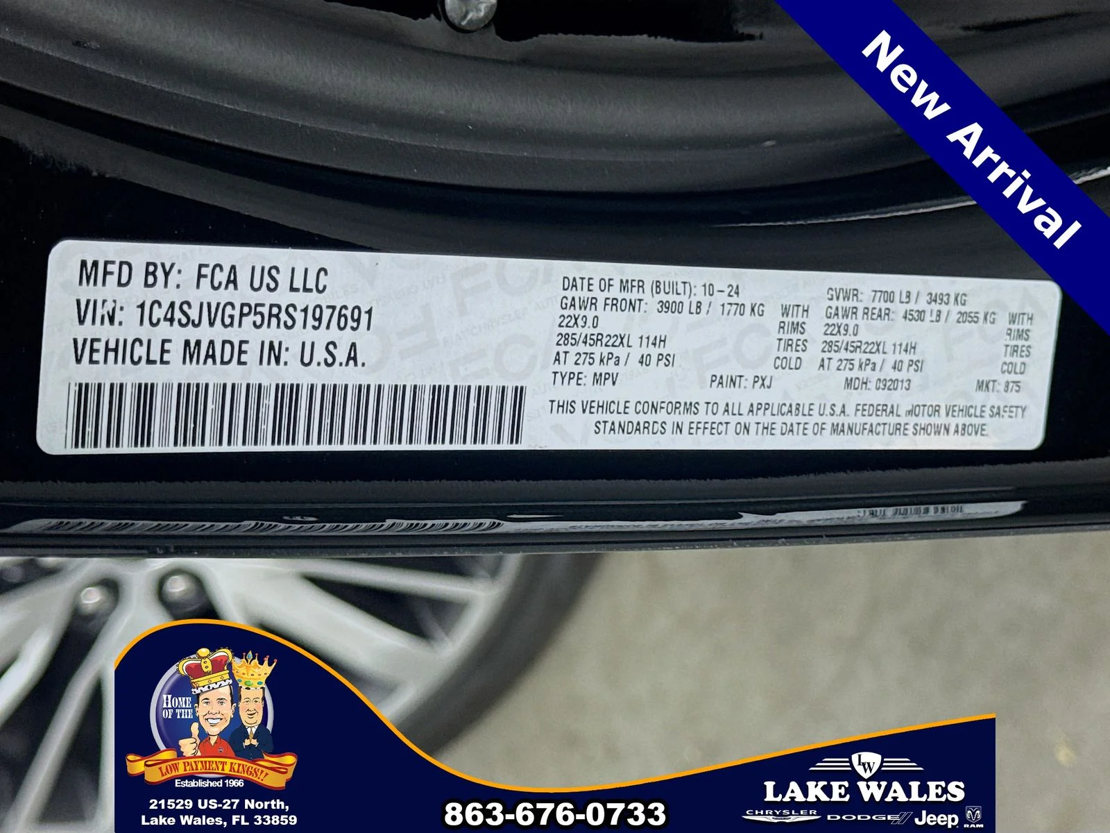 Certified Used 2024 Black Jeep Series III image 36