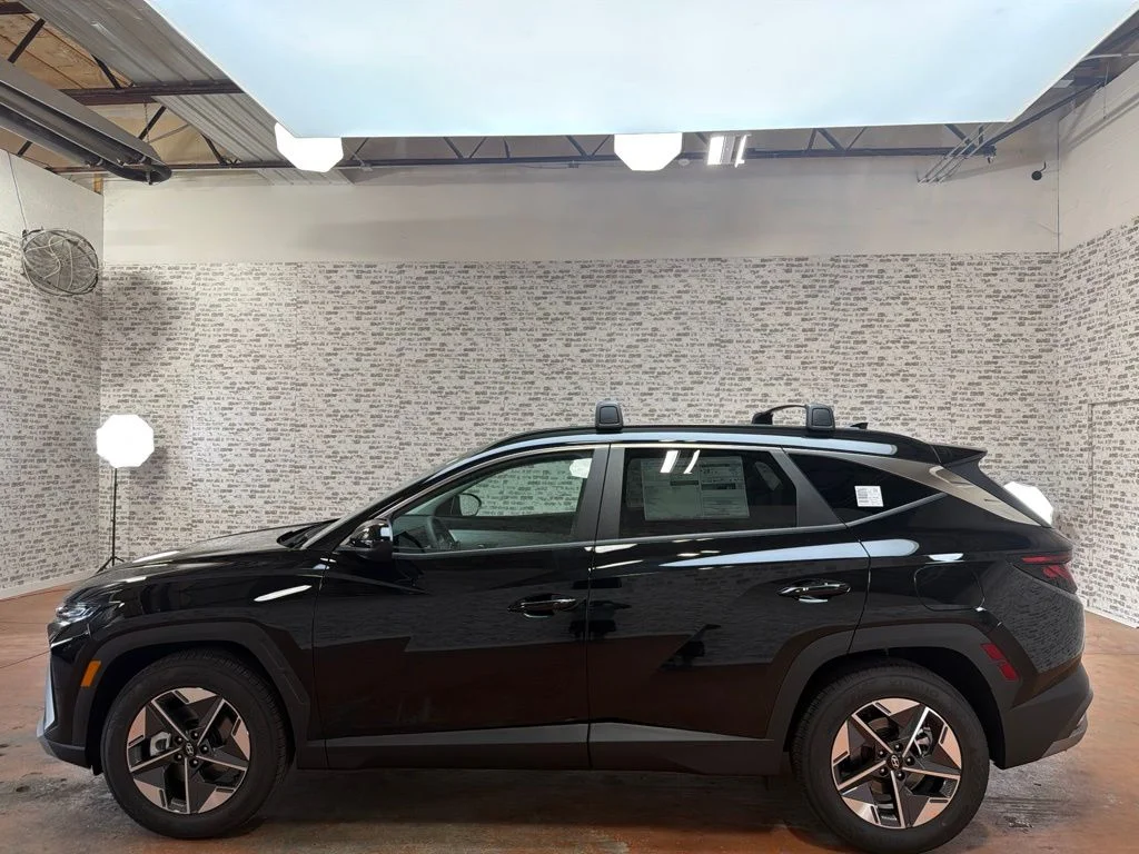 New 2026 Phantom Black Hyundai SEL Plus image 4