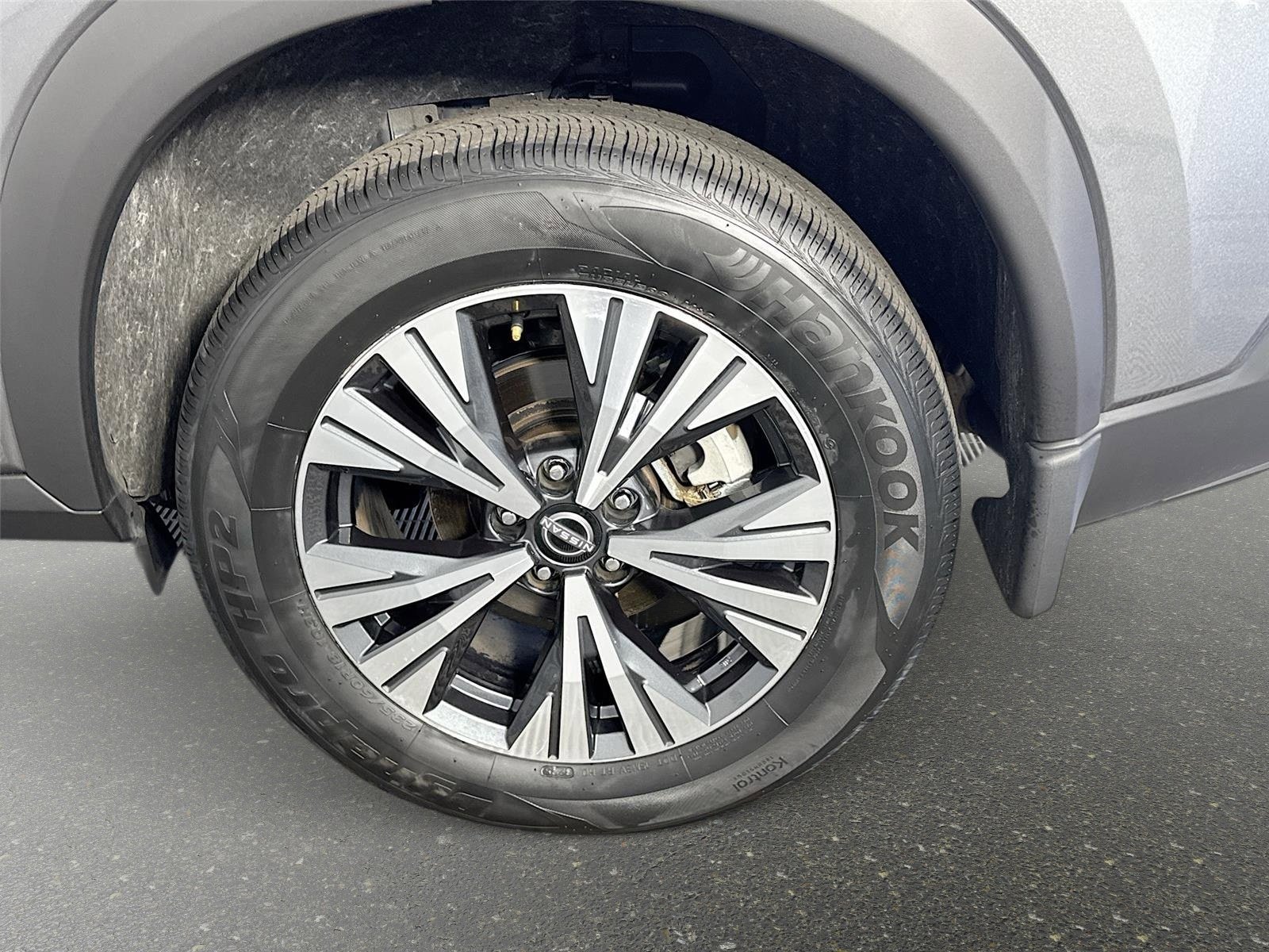Used 2023 Gun Metallic Nissan SV image 31