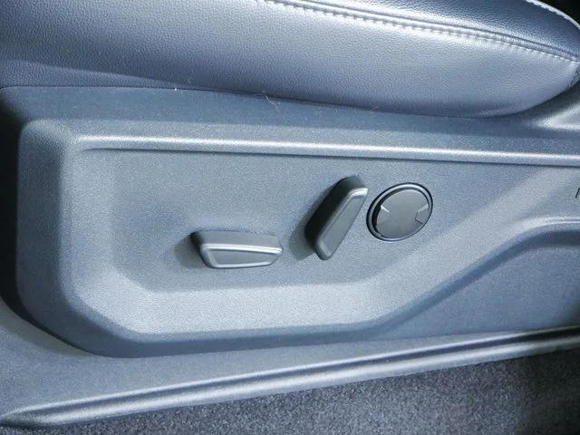 New 2026 Gray Ford Lariat image 23