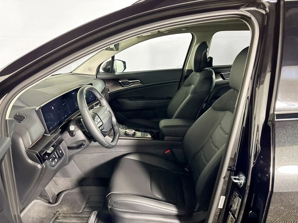 New 2026 Fusion Black Kia SX Prestige image 11