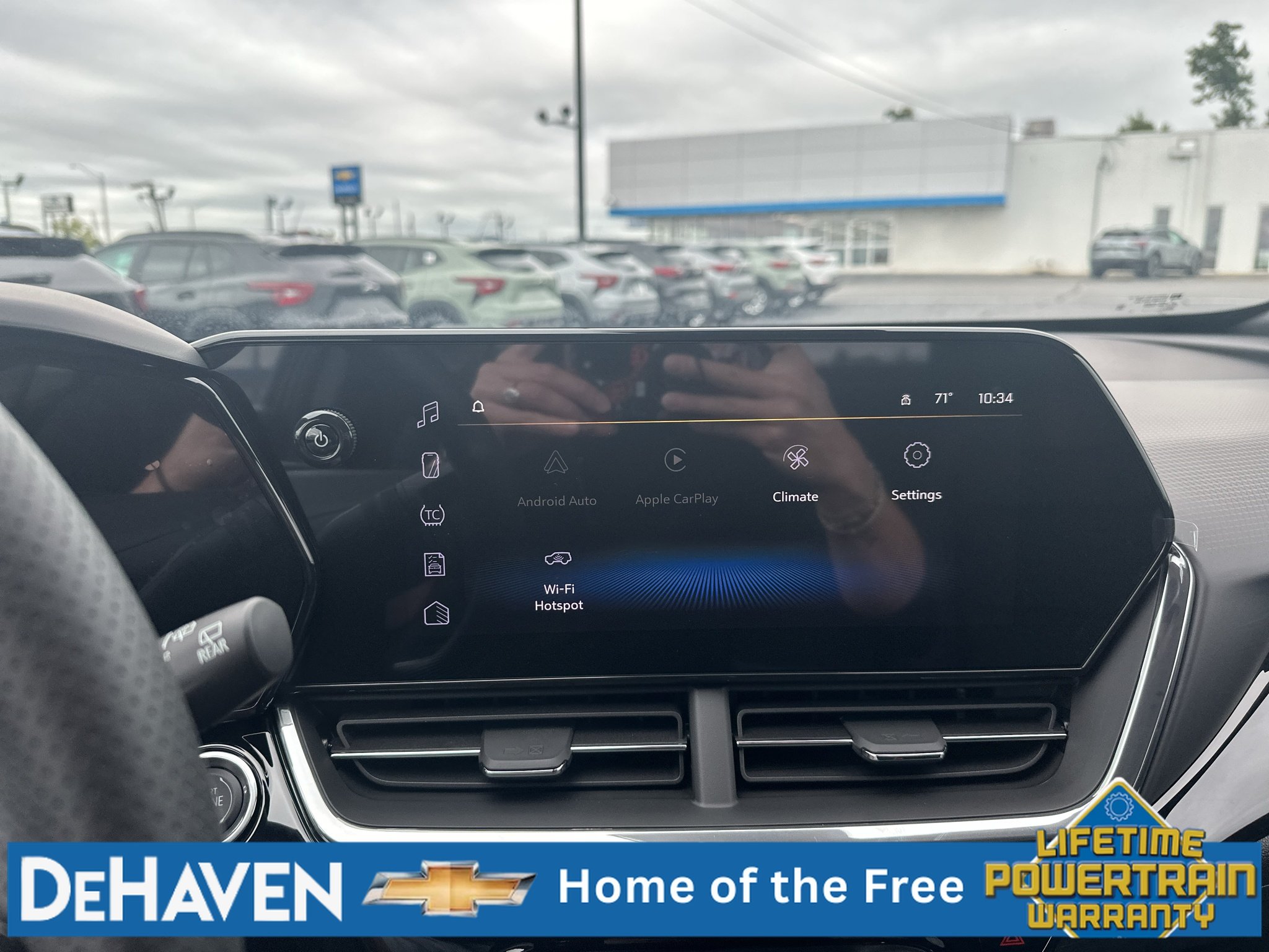 2026 Chevrolet Trax RS - Photo 14