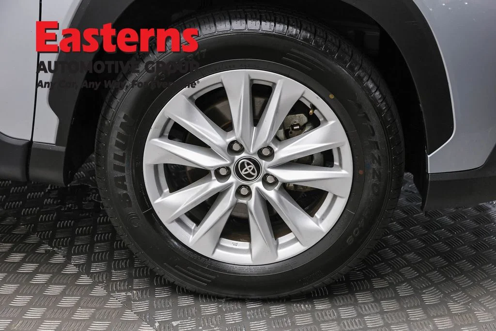 Used 2025 Silver Toyota LE image 30