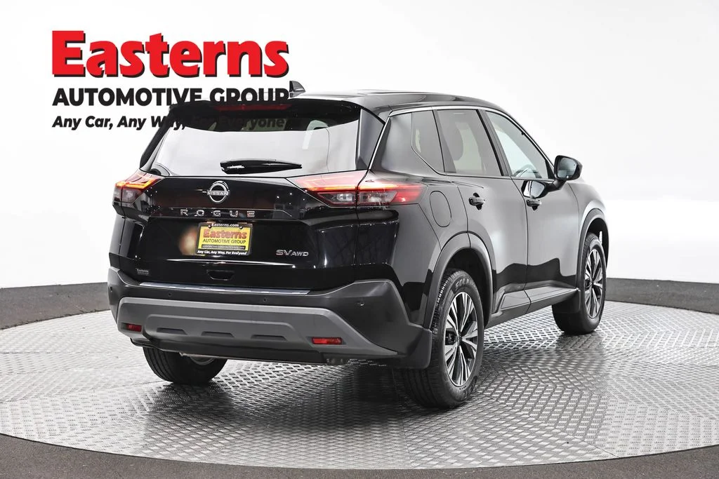 Used 2023 Black Nissan SV image 5