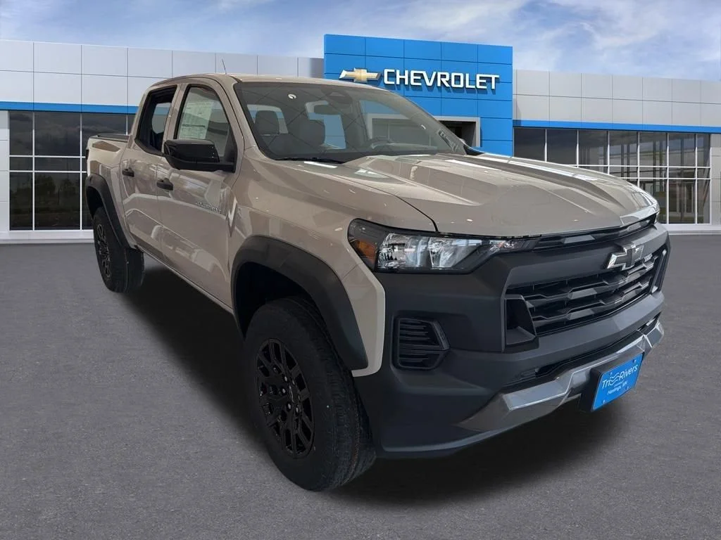 New 2026 White Chevrolet Trail Boss image 6
