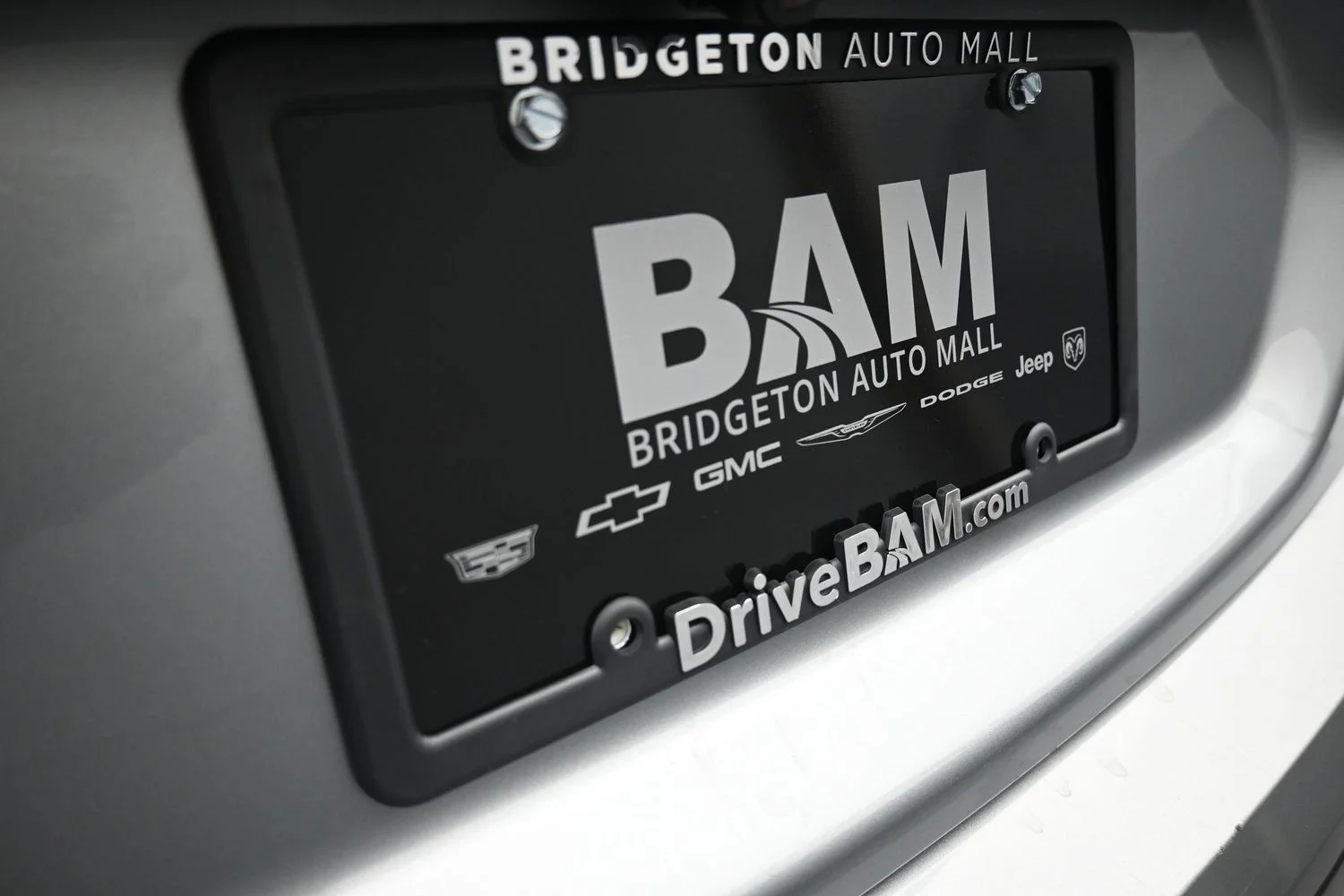 Used 2025 Gray Chevrolet LT image 26