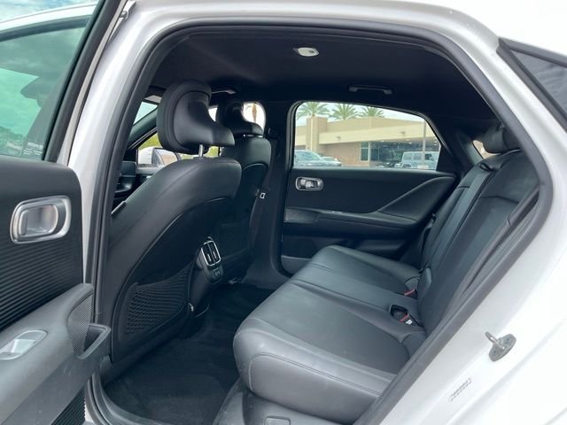 Used 2024 White Hyundai SEL image 12