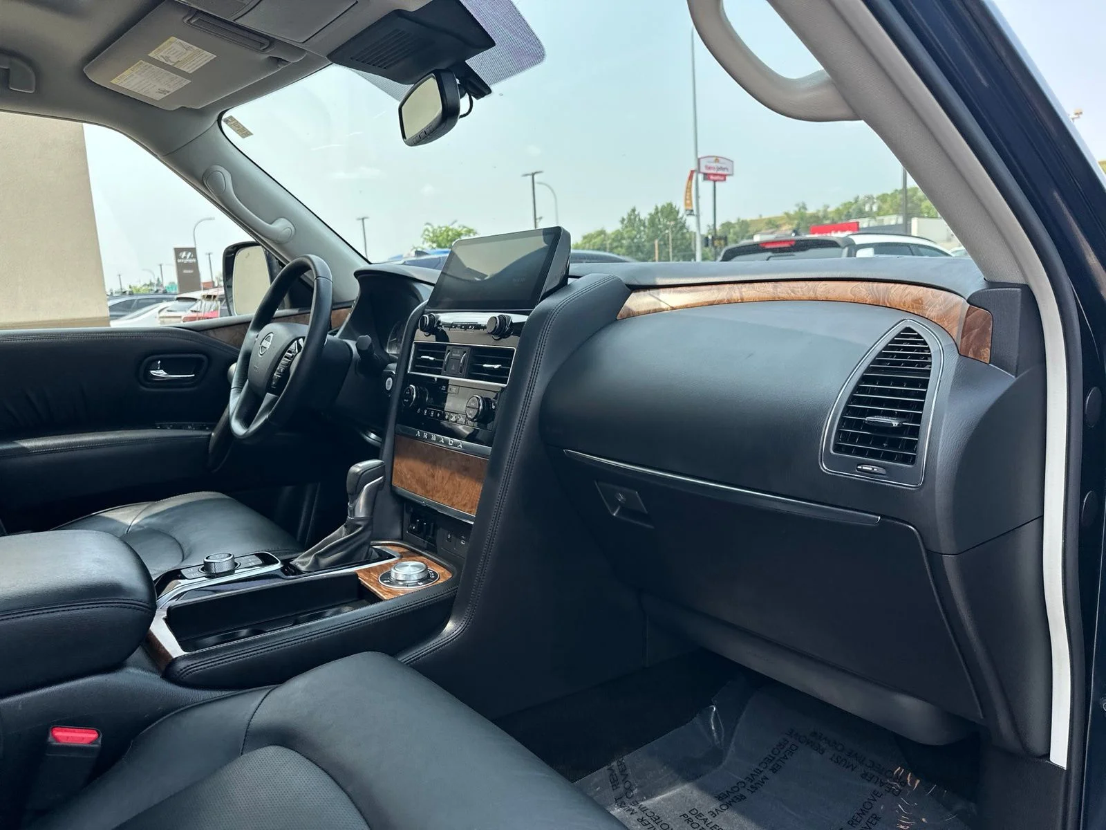 Used 2023 Blue Nissan SL image 42