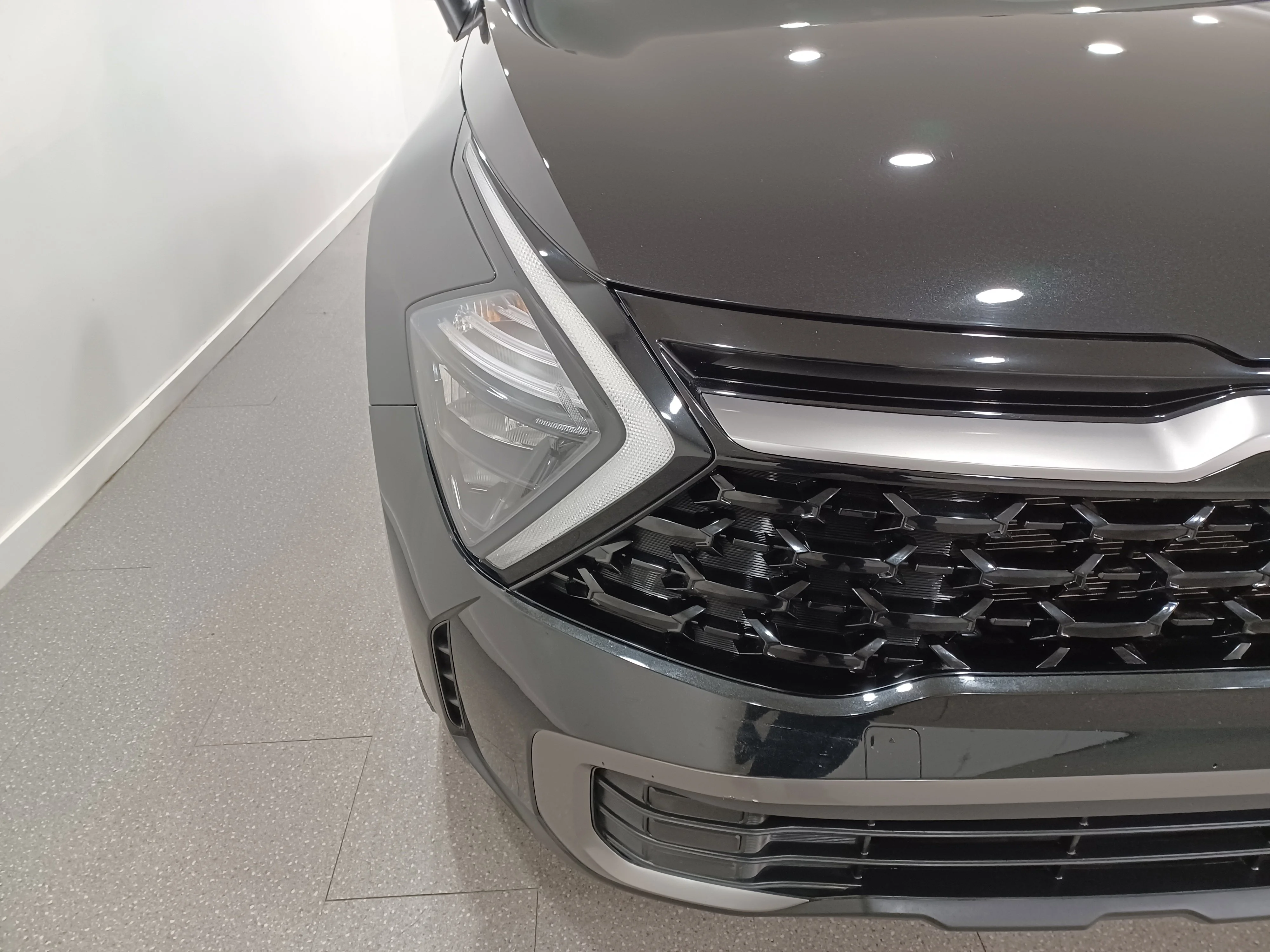 Certified Used 2023 Fusion Black Kia X-Line *Adaptive Cruise | Remote Start | Htd Lthr & Wheel | Blind Spot Detection | Lane Keep Assist image 4
