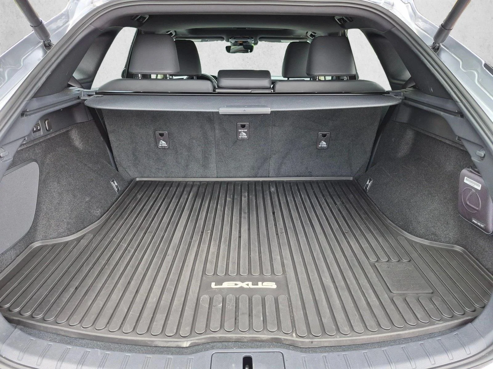 Certified Used 2025 Iridium Lexus PREMIUM image 6
